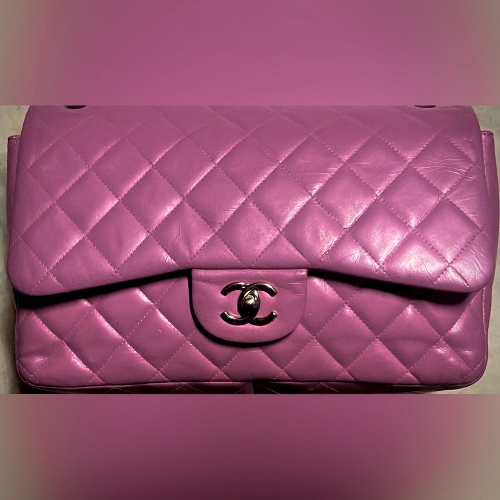 CHANEL- Quilted Lambskin, Jumbo Double Flap (2010)
